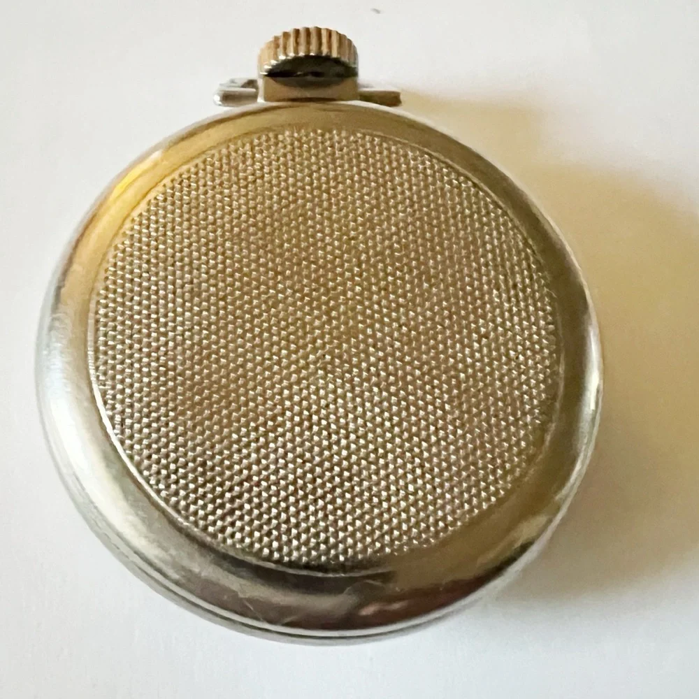VINTAGE BULL'S EYE PENDANT POCKET WESTCLOX USA MECHANICAL WATCH WORKS GREAT